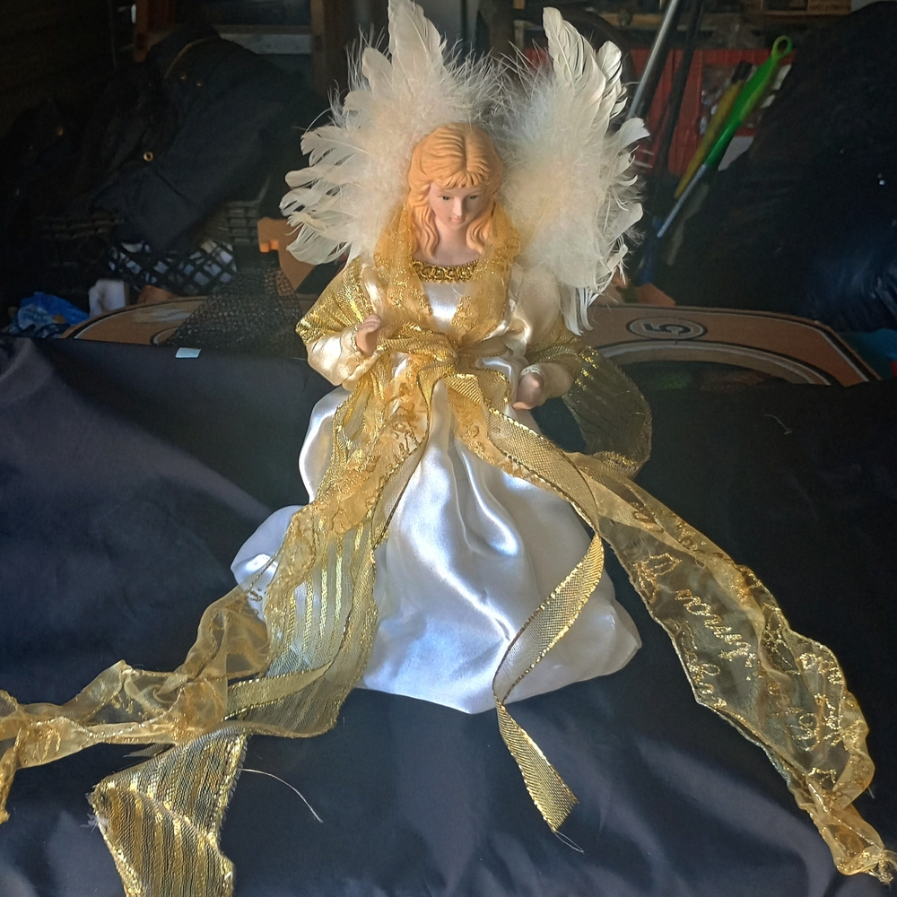 Cracker Barrel Gold and White Holiday Angel Decor